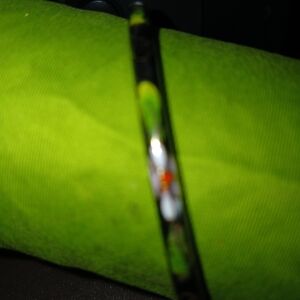 Vintage Cloisonne Bangle Bracelet Green Red Floral Approximately 4 mm & 7.75"